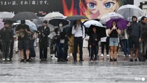 Typhoon approaches eastern Japan, prompting flood and landslide warnings