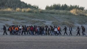 UK-France Channel migrant exchange deal scrapped: London
