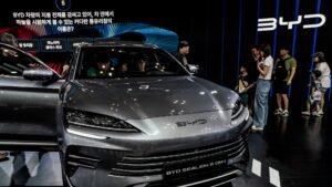 Automakers urge Congress to permanently ban Chinese connected vehicles in U.S.