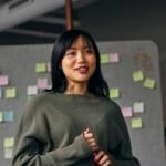 To ‘make people want to listen to you,’ do 2 simple things, says communication expert