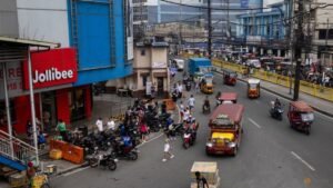 Jollibee says planning to pick Hong Kong over US to list international unit
