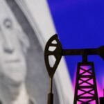 Dollar gains as oil, yield increases revive inflation fears