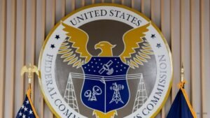 US FCC proposes to open more spectrum for space-based wireless service
