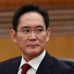 Samsung Electronics Chairman Lee to buy 1.9 trillion won worth of shares from his mother
