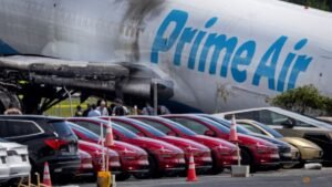 Amazon pauses operations with 21 Air after Miami cargo plane crash