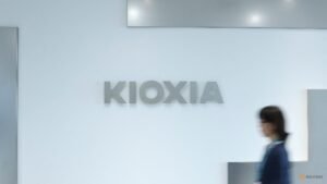Kioxia considers raising $10 billion in US listing, Bloomberg News reports