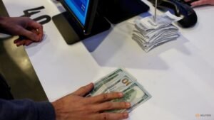 Sport-US sports leagues urge lifetime betting bans for those threatening athletes