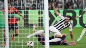 Juventus hammer Njimigen 5-0 as keeper suffers Europa League nightmare