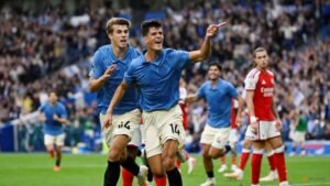 Arsenal crash to defeat at Brighton, Tottenham gloom deepens