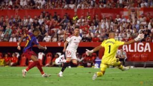 Raphinha hat-trick maintains Barcelona’s perfect LaLiga start