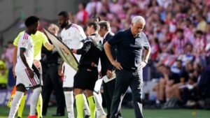 Mourinho fumes at referee, Simeone urges respect after fiery Madrid derby