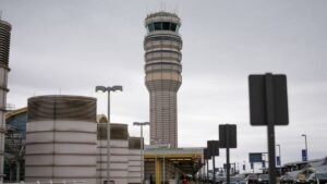 FAA begins use of AI tool in bid to reduce flight delays