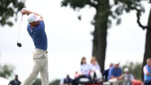 US edge International team in tight Presidents Cup opener