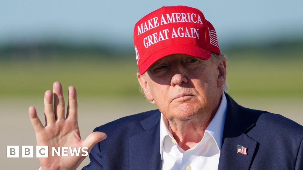 Trump in Ireland: Sinn Féin to protest US president’s visit