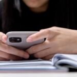 How screens are hurting teens’ reading skills