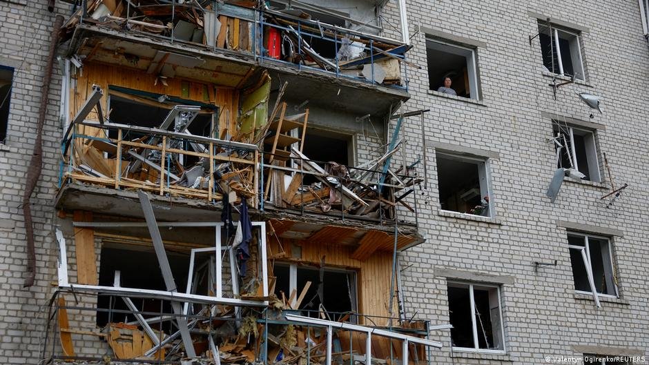 Ukraine: Russia threatens ‘devastating’ Baltic response