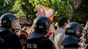 Turkey: 162 arrested in LGBTQ+ raids