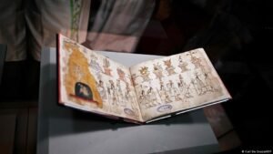 Aztec manuscript loaned back to Mexico after two centuries