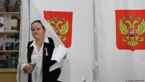 Russia: Voting into final day in paliamentary elections