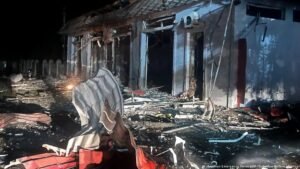 Ukraine: Four killed in Russian attacks