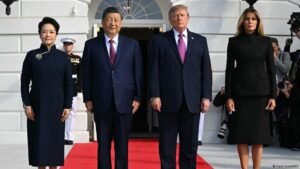 Trump and Xi hold US-China talks in Oval Office