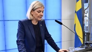 Sweden faces political deadlock as center-left bloc fails to form government