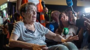 Evicted Spanish pensioner to return home, lawyer says