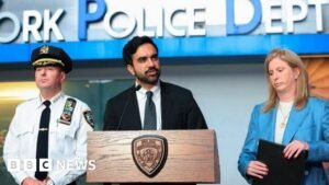 Times Square stabbing: Woman killed and suspect shot dead by police