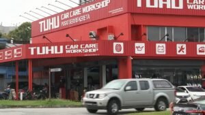 From beauty salons to restaurants: Chinese businesses expand across Malaysia, putting pressure on local firms