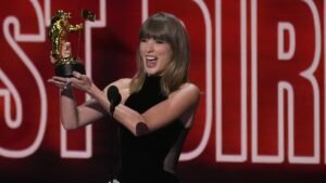 2026 MTV VMAs: Taylor Swift makes VMA history and debuts Patient Zero music video, Lisa wins Best Pop award