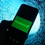 Robinhood shares fall 4% as crypto slump weighs on profits, offsetting gains in new businesses