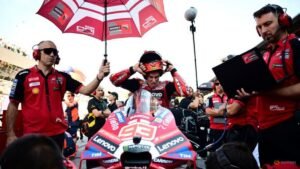 Marquez wins Japanese GP sprint to close in on Martin