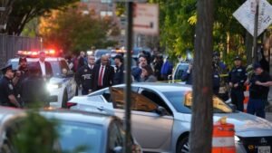 New York City man shot in car with child present by ICE agents: Mayor