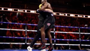 Dubois defeats Wardley in short order to retain WBO heavyweight title