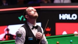 Snooker-Allen reveals mental health clinic stay before return, considers retirement