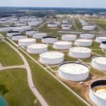 Oil prices rise more than 1% as supply concerns linger