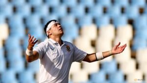 South Africa make one change for series decider against Australia