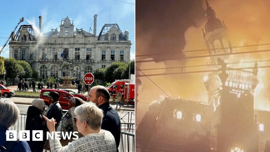Limoges: Residents in shock after historic town hall set alight