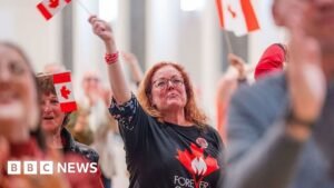 Alberta votes overwhelmingly to remain part of Canada, projections suggest