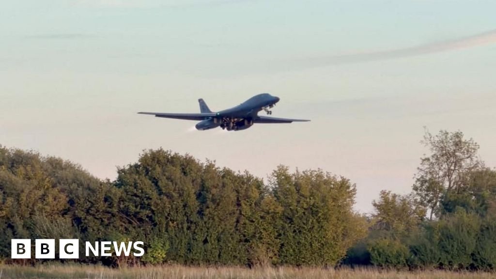 What prompted the US bombers to leave RAF Fairford?