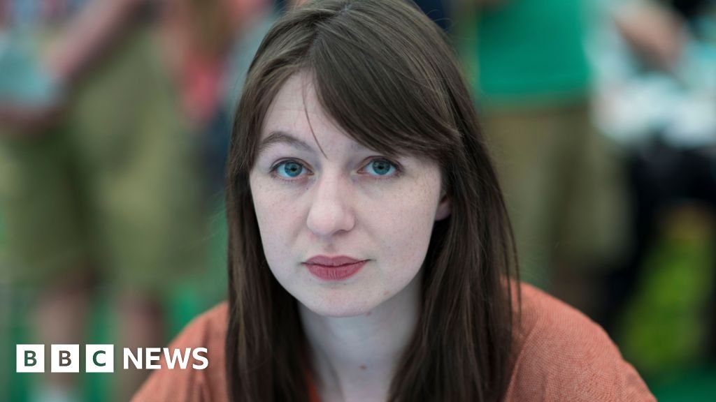 Sally Rooney says her books will be removed from sale in UK over Palestine Action support
