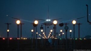 How this runway system can prevent plane crashes