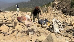 Pakistan launches deadly airstrikes on Afghanistan