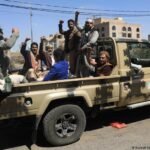 Yemeni recruits killed in missiles strikes by Houthis on government military base