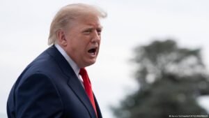 US judge extends media outlets’ White House access