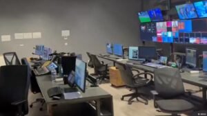 Turkey: Government raids, takes over top news channel