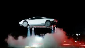 What Tesla’s dramatic Roadster reveal says about Musk’s strategy