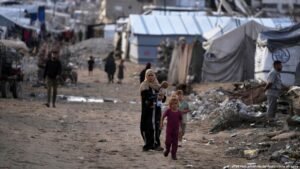 Half a million Palestinians in Gaza are to lose food support amid WFP funding shortage