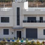 Israeli army demolishes Palestinian buildings in Hebron