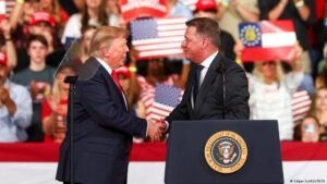 Why Trump’s Republican base is showing signs of cracks